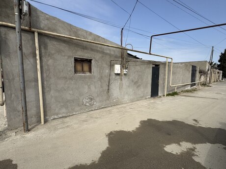 Satılır 3 otaqlı həyət evi/bağ evi 200 m², Yeni Suraxanı q.