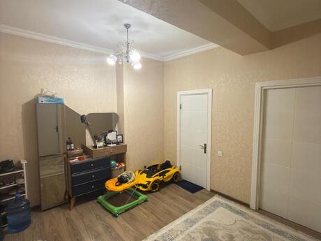 2 otaqlı yeni tikili - Xətai r. - 79 m²