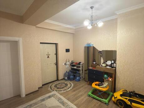 2 otaqlı yeni tikili - Xətai r. - 79 m²