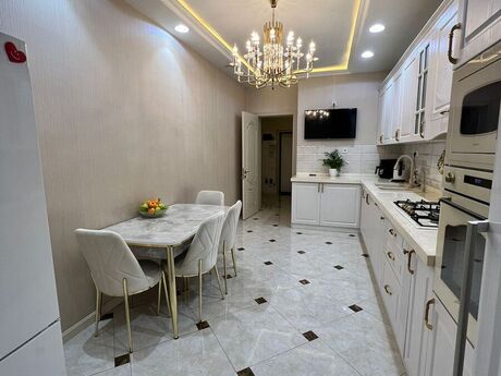 3-комнатная квартира, 134 м², Yasamal: 300 000 ₼ 3