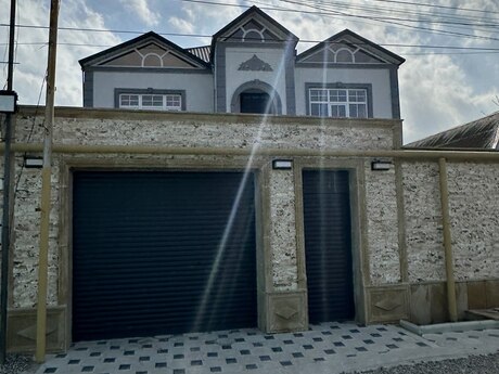 5 otaqlı həyət evi/bağ evi - Məmmədli q. - 200 m²
