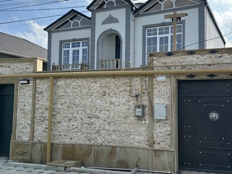 5 otaqlı həyət evi/bağ evi - Məmmədli q. - 200 m²