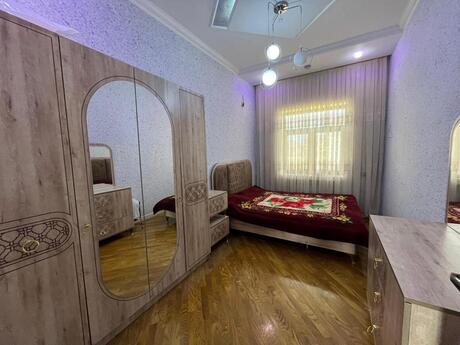 6 otaqlı həyət evi/bağ evi - Zabrat q. - 200 m²