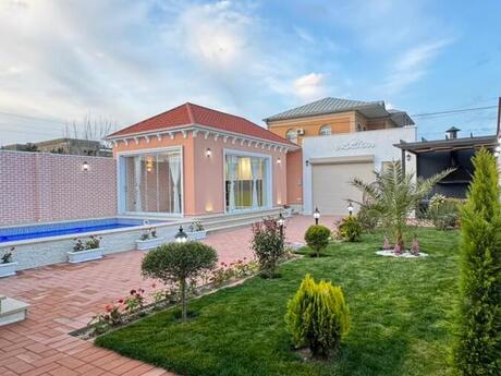 5 otaqlı həyət evi/bağ evi - Mərdəkan q. - 210 m²