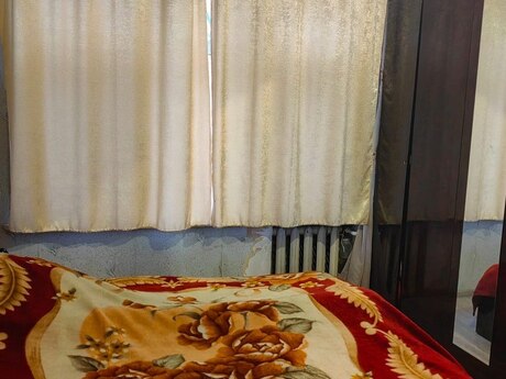 2 otaqlı köhnə tikili - Həzi Aslanov m. - 65 m²