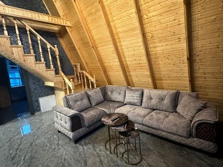 4 otaqlı həyət evi/bağ evi - Qəbələ - 150 m²