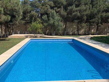 5 otaqlı həyət evi/bağ evi - Mərdəkan q. - 310 m²