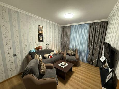 3 otaqlı köhnə tikili - Həzi Aslanov m. - 80 m²