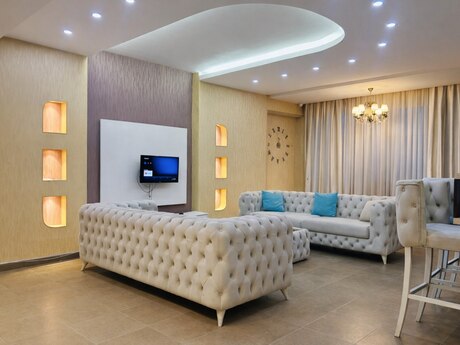 Elan №6006925 - Bakı, 28 May m., 3 otaqlı, 140 m², 16/18 mərtəbə