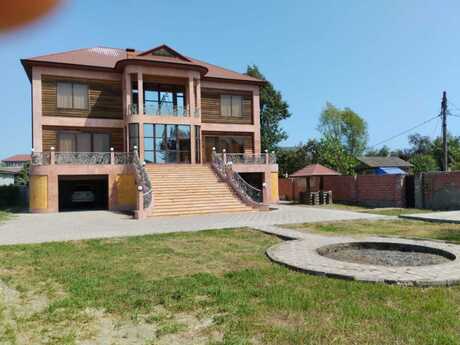 6 otaqlı həyət evi/bağ evi - Astara - 656 m²