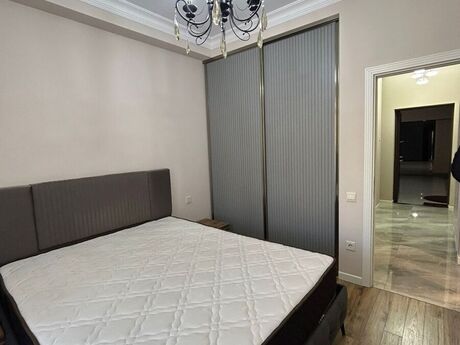 2-комн. новостройка - Насиминский  р. - 60 м²