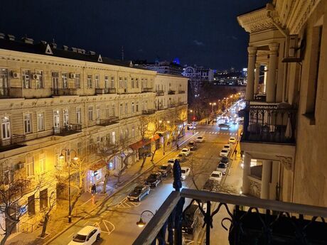 Elan №6007043 - Bakı, Sahil m., 2 otaqlı, 44 m², 5/5 mərtəbə