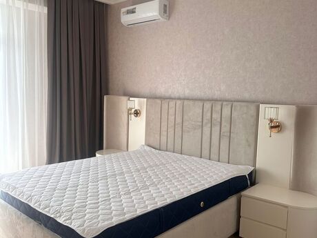 2 otaqlı yeni tikili - 8 Noyabr m. - 108 m²