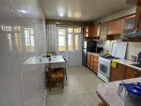 5 otaqlı köhnə tikili - Badamdar q. - 105 m²