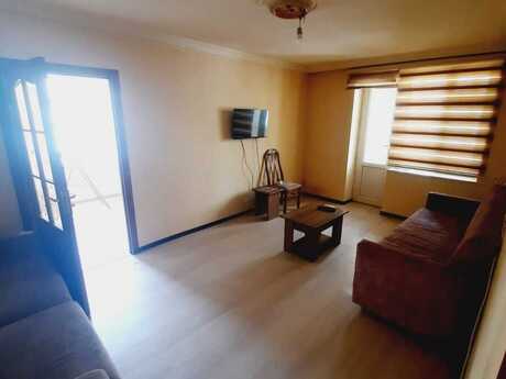 Объявление №6007522 - Баку, м. Элмляр Академиясы, 2-комн., 55 м², 2/5 этаж