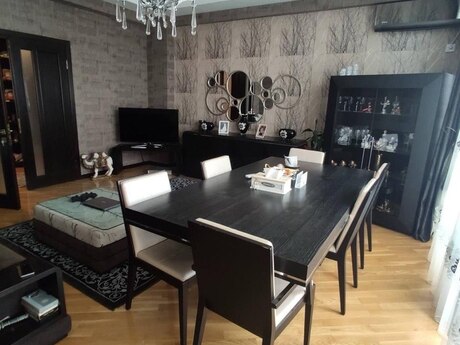 Satılır 3 otaqlı yeni tikili 115 m², Xırdalan