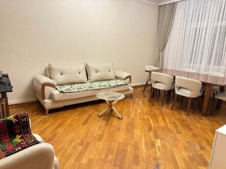 3 otaqlı köhnə tikili - Nəsimi r. - 80 m²