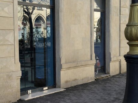 Obyekt - Sahil m. - 50 m²