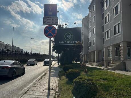 2 otaqlı köhnə tikili - Azadlıq Prospekti m. - 66 m²