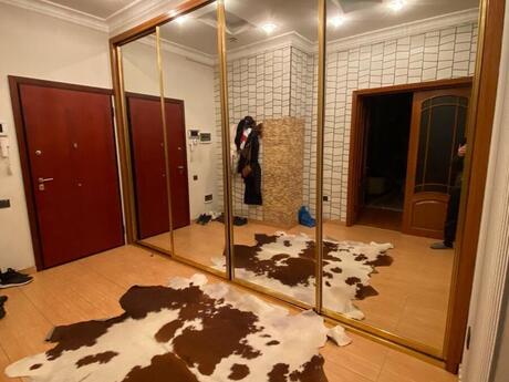 3 otaqlı mənzil, 141 m², 8 Noyabr: 382 000 ₼ 3