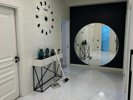 4 otaqlı yeni tikili - Ağ şəhər q. - 134 m²