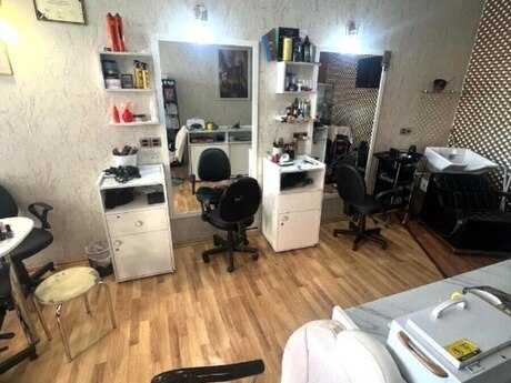 Obyekt - İnşaatçılar m. - 50 m²