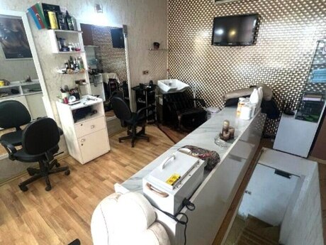Obyekt - İnşaatçılar m. - 50 m²