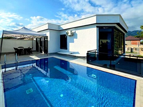 Satılır 5 otaqlı həyət evi/bağ evi 180 m², Qəbələ