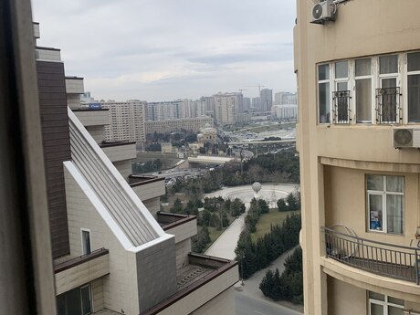 3 otaqlı yeni tikili - Şah İsmayıl Xətai m. - 120 m²