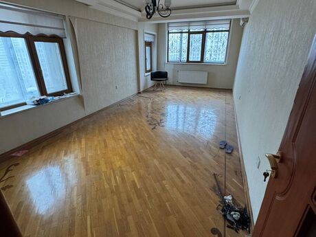 Elan №6008079 - Bakı, Şah İsmayıl Xətai m., 2 otaqlı, 75 m², 9/10 mərtəbə