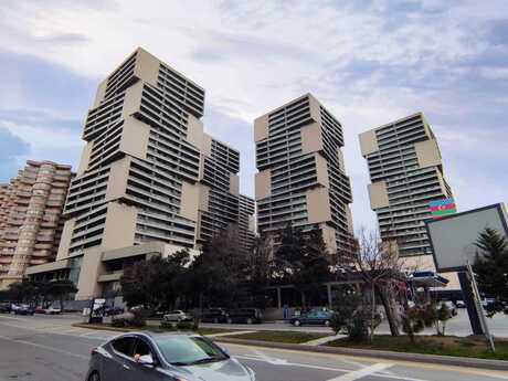 Объявление №6008145 - Баку, м. 8 ноября, 4-комн., 178 м², 17/27 этаж