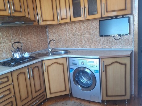 2 otaqlı köhnə tikili - Əhmədli m. - 60 m²