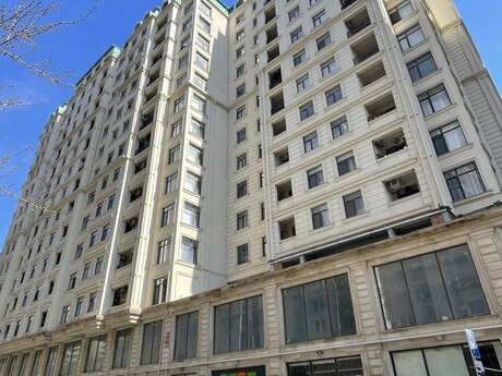 Объявление №6008317 - Баку, Наримановский  р., 3-комн., 111 м², 9/17 этаж