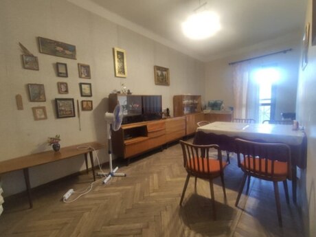 2 otaqlı köhnə tikili - İçəri Şəhər m. - 60 m²