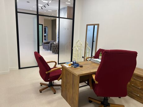 5 otaqlı ofis - Elmlər Akademiyası m. - 270 m²