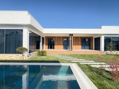 5 otaqlı həyət evi/bağ evi - Mərdəkan q. - 250 m²