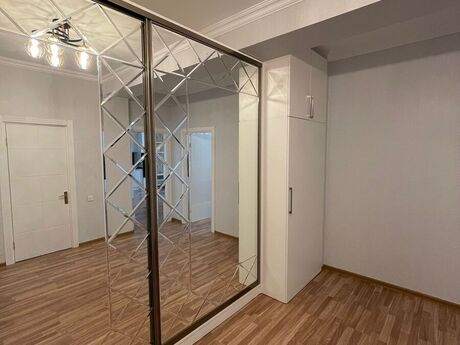 2-room apartment for rent, 80 m², Boulevard Tower: 1 100 ₼/mo 3