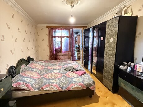 3 otaqlı köhnə tikili - Xətai r. - 100 m²