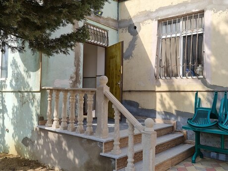 Satılır 3 otaqlı həyət evi/bağ evi 110 m², Mehdiabad q.
