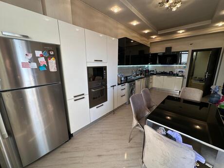 4 otaqlı mənzil, 231 m², Yasamal: 680 000 ₼ 5