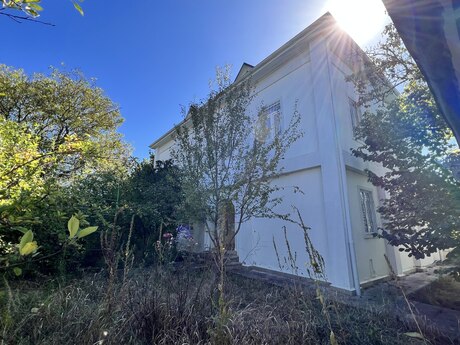 5 otaqlı həyət evi/bağ evi - Şamaxı - 164 m²