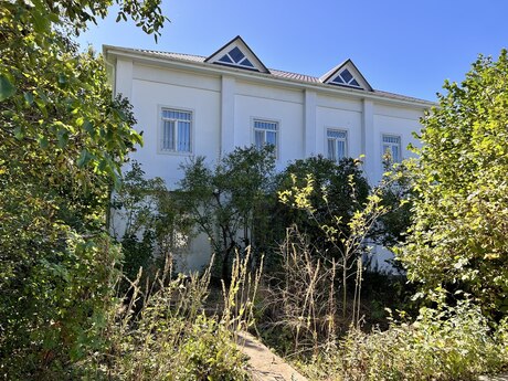 5 otaqlı həyət evi/bağ evi - Şamaxı - 164 m²