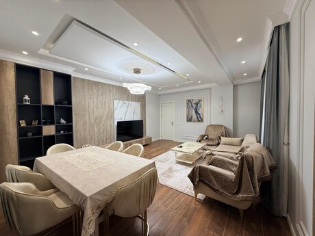 3 otaqlı yeni tikili - Nəsimi r. - 137 m²
