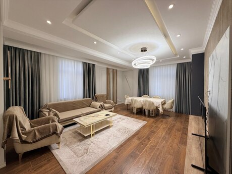 3 otaqlı yeni tikili - Nəsimi r. - 137 m²