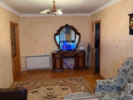 2-комн. вторичка - м. Кара Караев - 50 м²