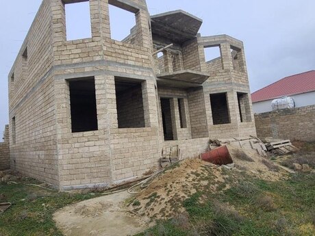 7-комн. дом/дача - пос. Зире - 320 м²