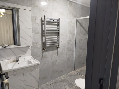 House with Garden, Villa For Sale