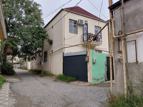 Satılır 4 otaqlı həyət evi/bağ evi 90 m², Biləcəri q.