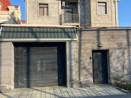 7 otaqlı həyət evi/bağ evi - Mərdəkan q. - 275 m²