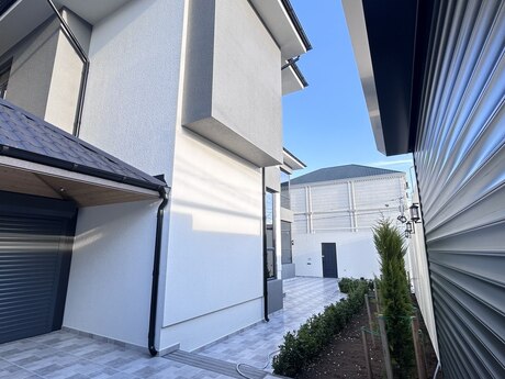 5 otaqlı həyət evi/bağ evi - Badamdar q. - 205 m²